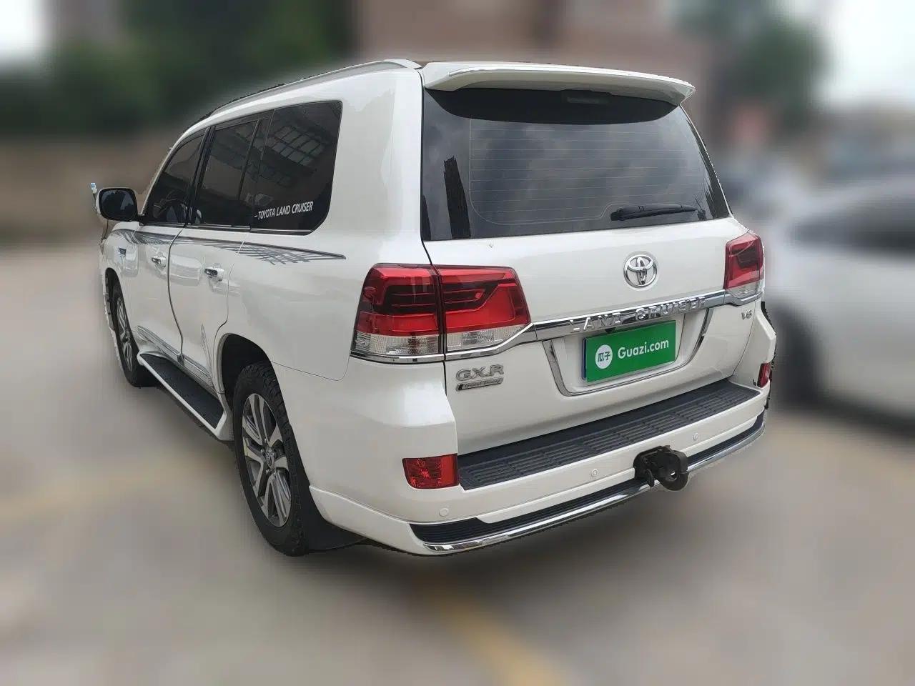 Toyota Land Cruiser  — миниатюра 4