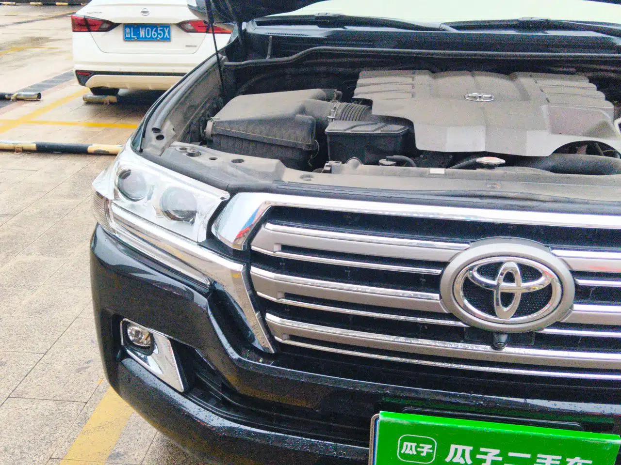 Toyota Land Cruiser  — миниатюра 7