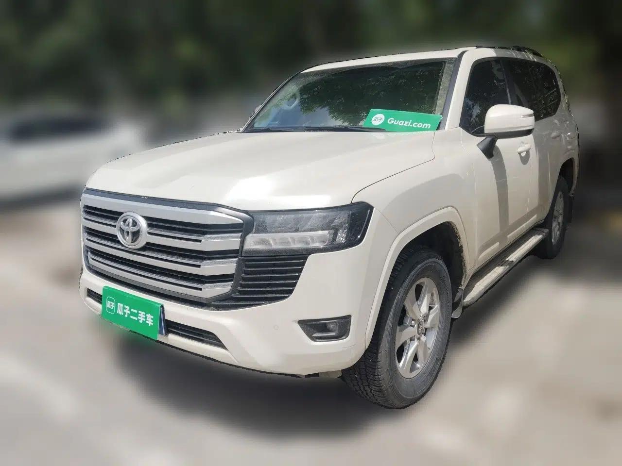 Toyota Land Cruiser  — миниатюра 1