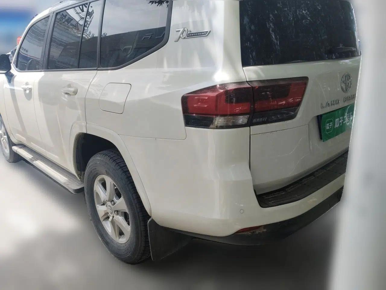 Toyota Land Cruiser  — миниатюра 4