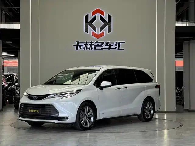 2021 Sienna 2.5L Hybrid Premium Edition