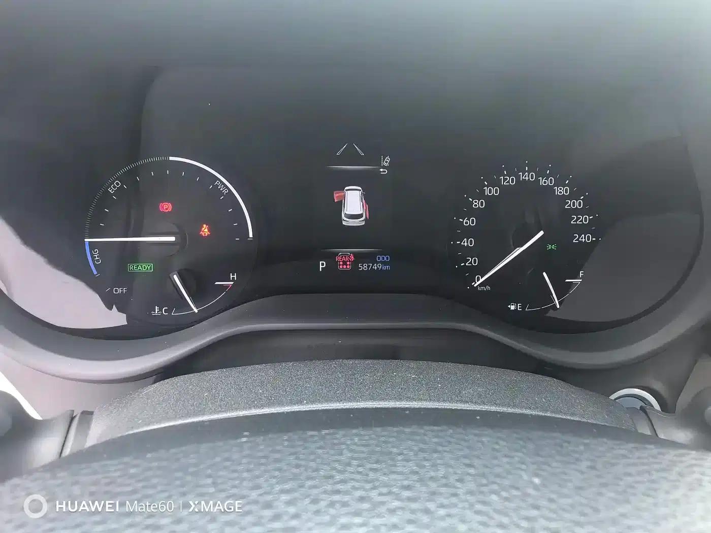 2021 Sienna 2.5L Hybrid Comfort Edition — миниатюра 6