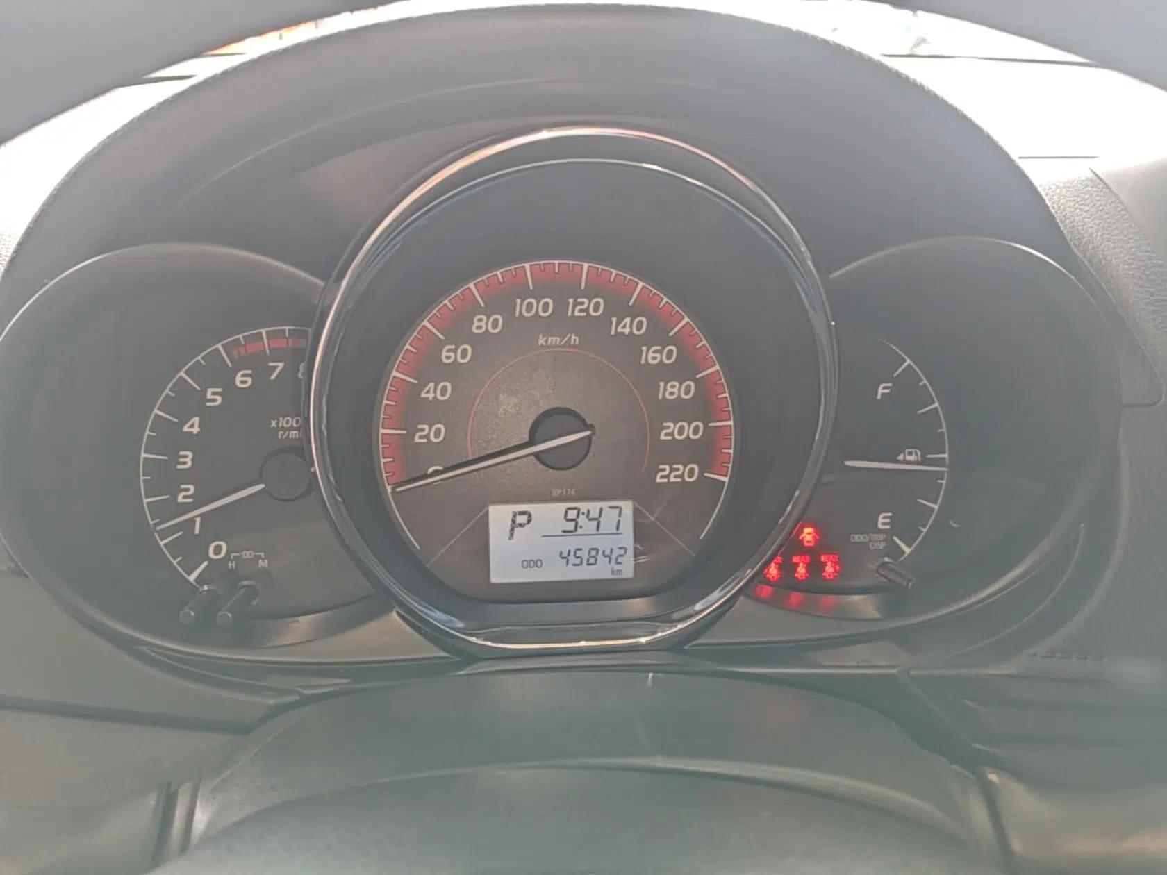 Toyota Vios FS 2021 1.5L CVT Fengchi Edition — миниатюра 15
