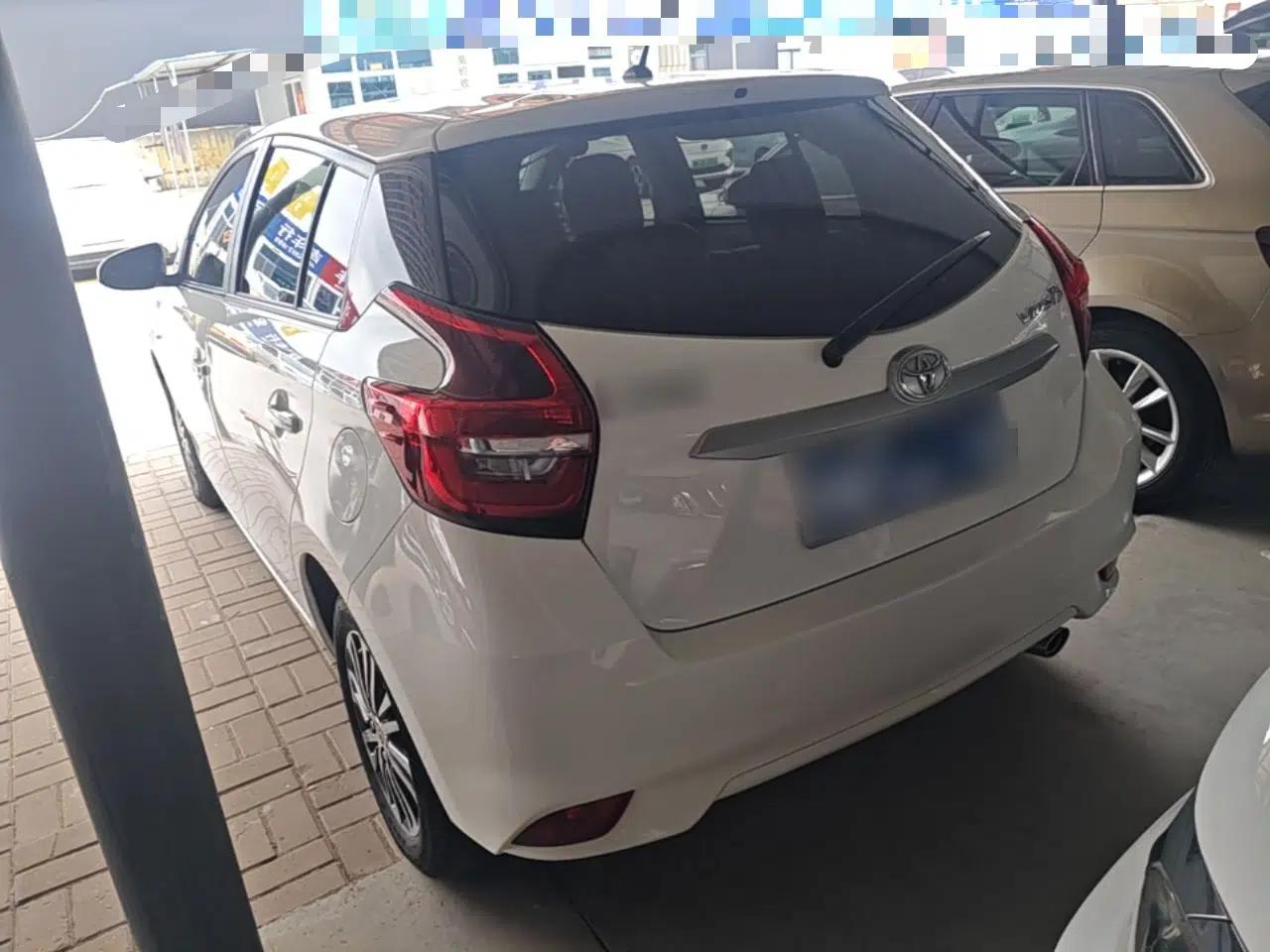 Toyota Vios FS 2021 1.5L CVT Fengchi Edition — миниатюра 4