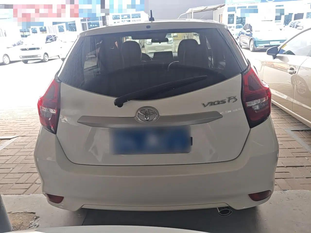 Toyota Vios FS 2021 1.5L CVT Fengchi Edition — миниатюра 5