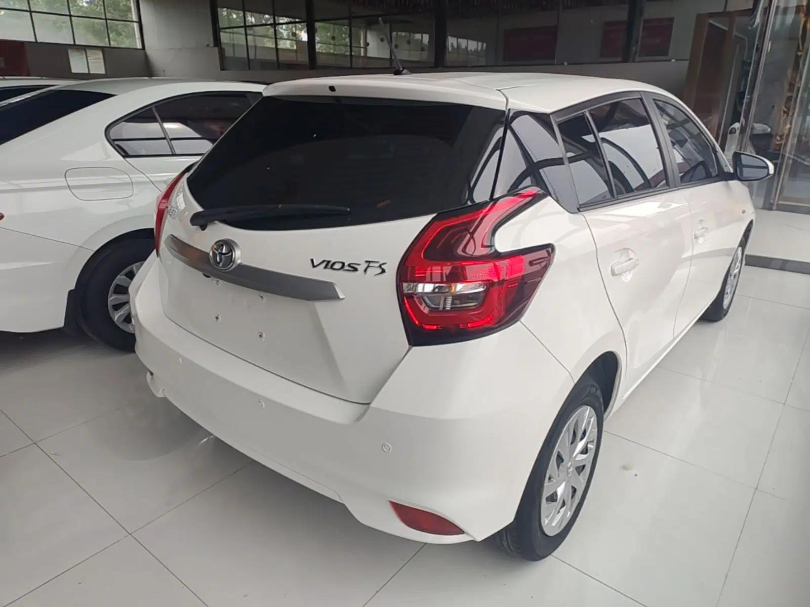Toyota Vios FS 2021 1.5L CVT Fengchi Edition — миниатюра 6