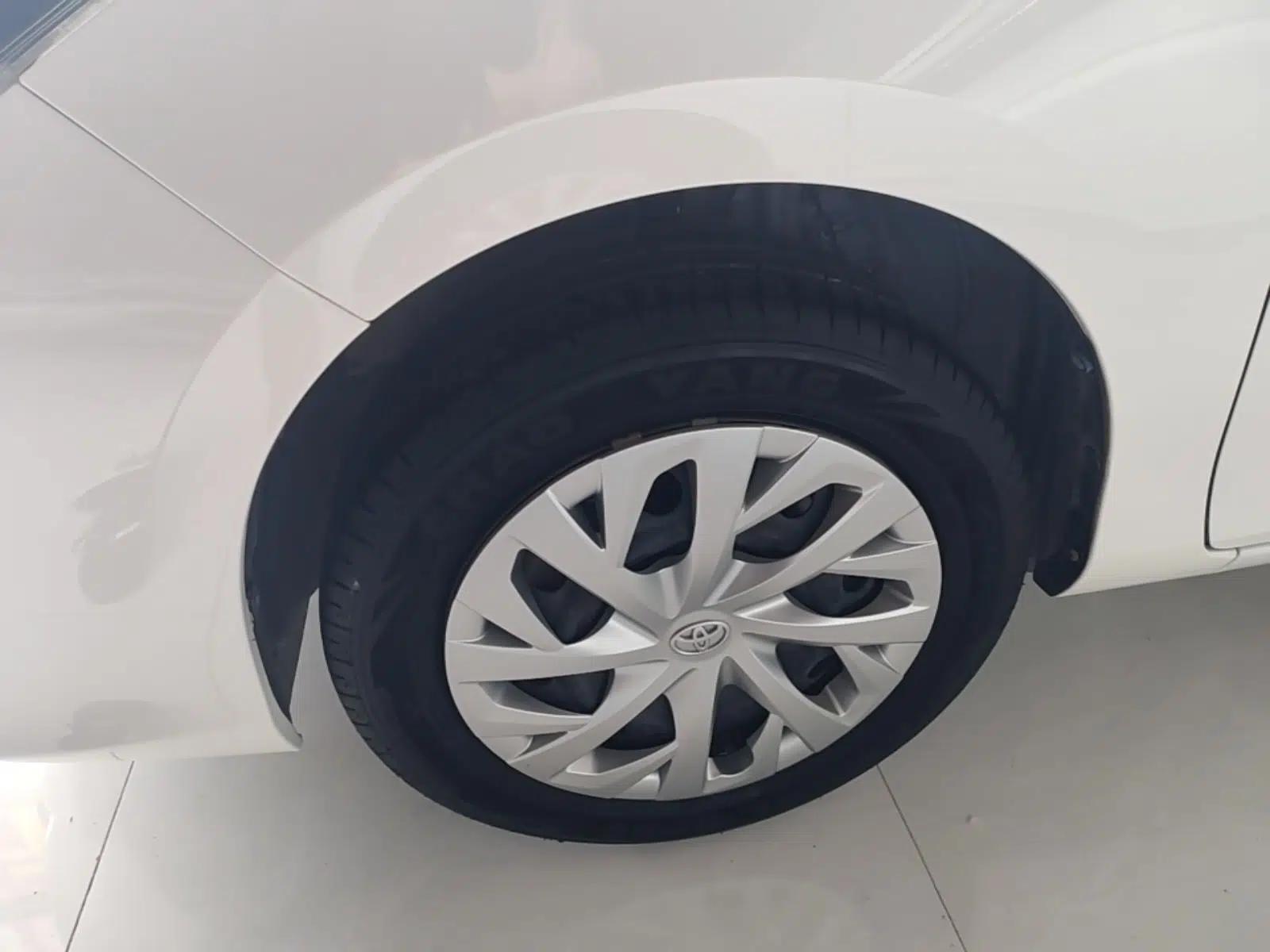 Toyota Vios FS 2021 1.5L CVT Fengchi Edition — миниатюра 8