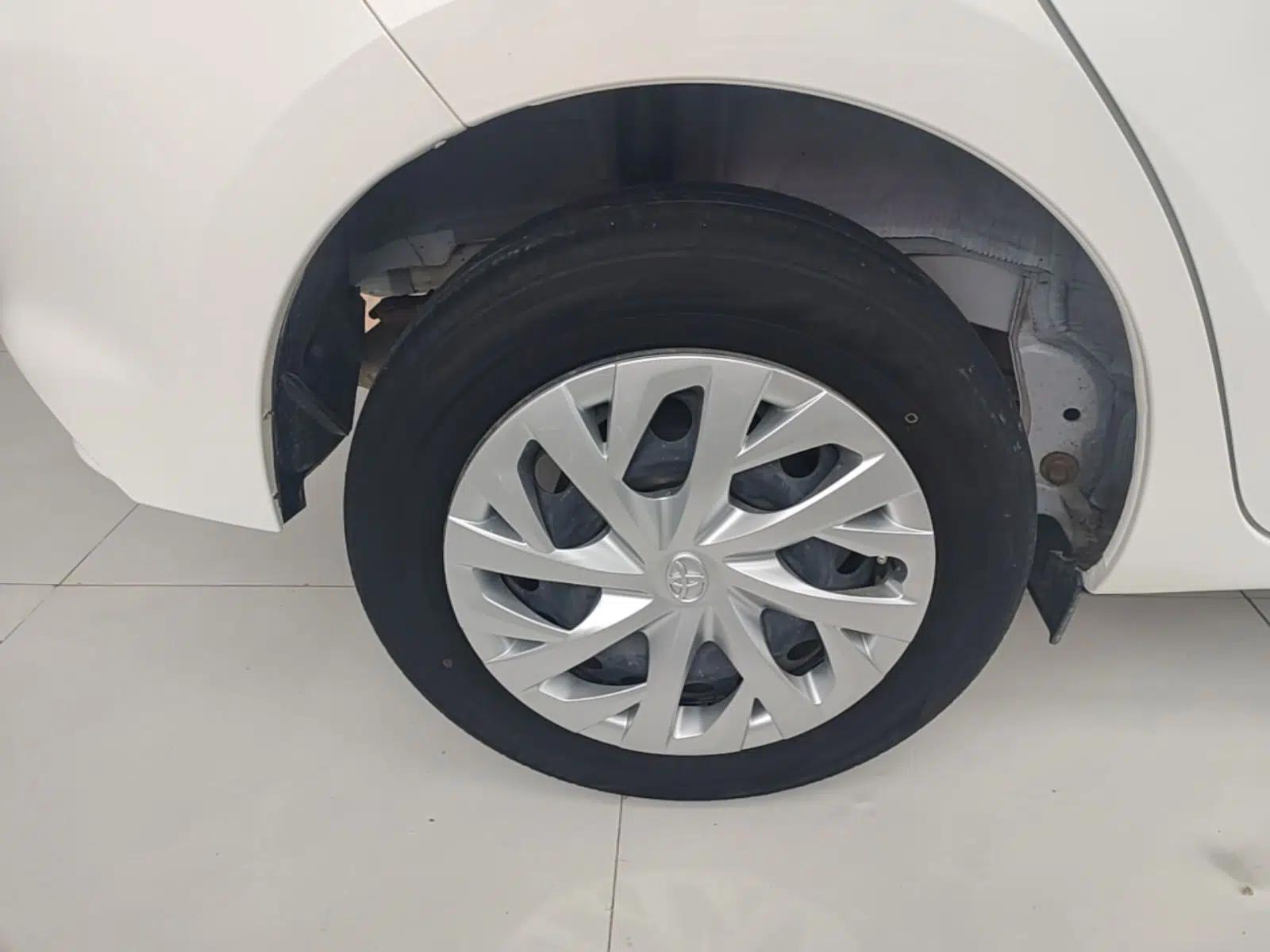 Toyota Vios FS 2021 1.5L CVT Fengchi Edition — миниатюра 10
