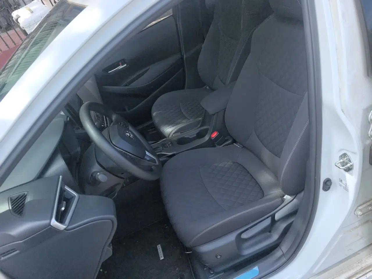 Toyota Allion 2021 2.0L Luxury Edition — миниатюра 16