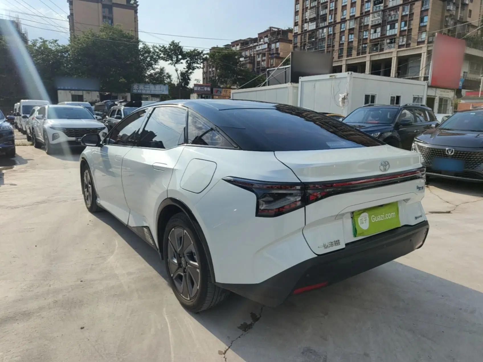 Toyota bZ3 2023 517 km Elite PRO — миниатюра 4