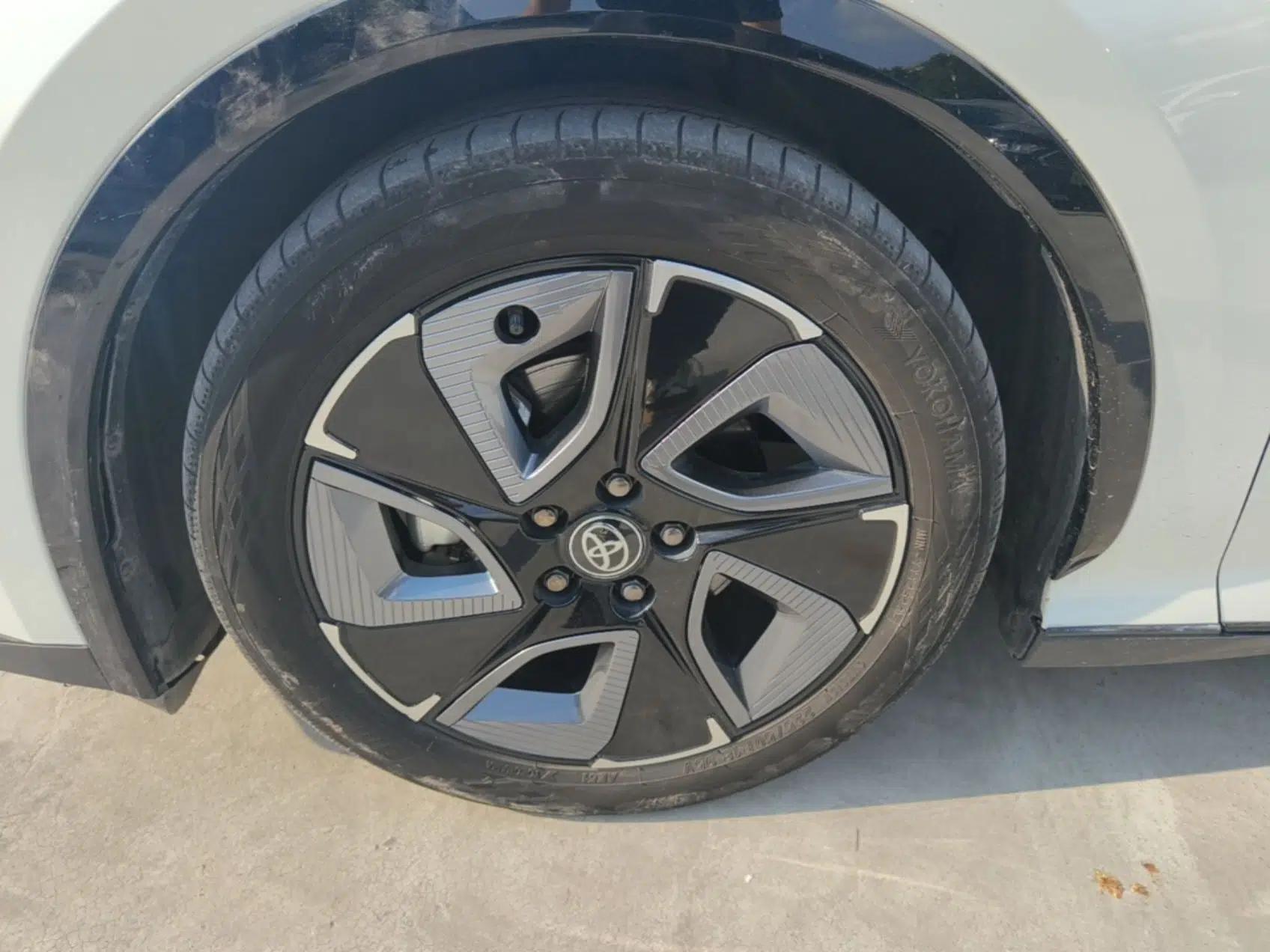 Toyota bZ3 2023 517 km Elite PRO — миниатюра 8