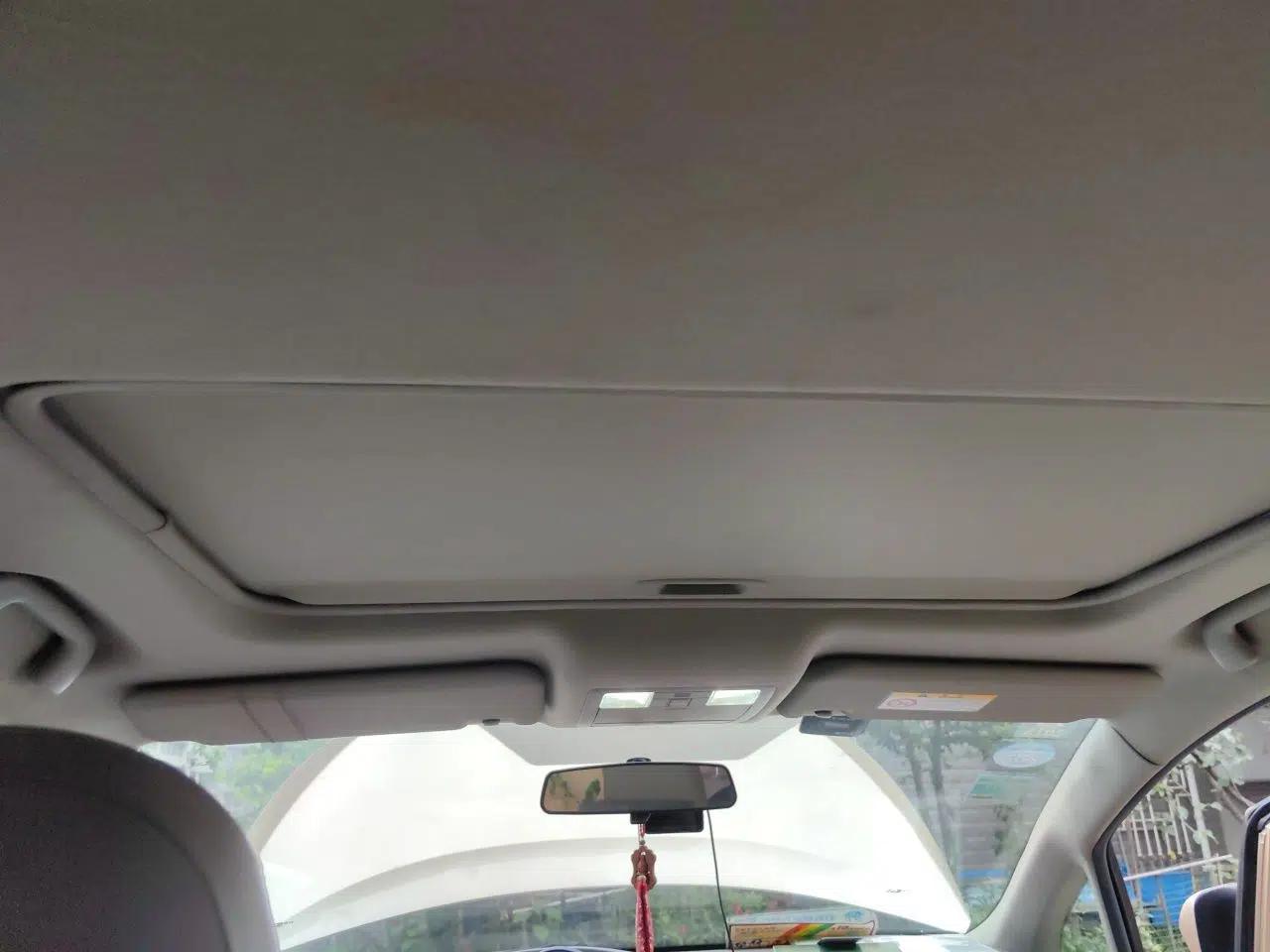 Toyota Verso 2014 Starlight 180G CVT Deluxe Multi-Function Edition — миниатюра 15