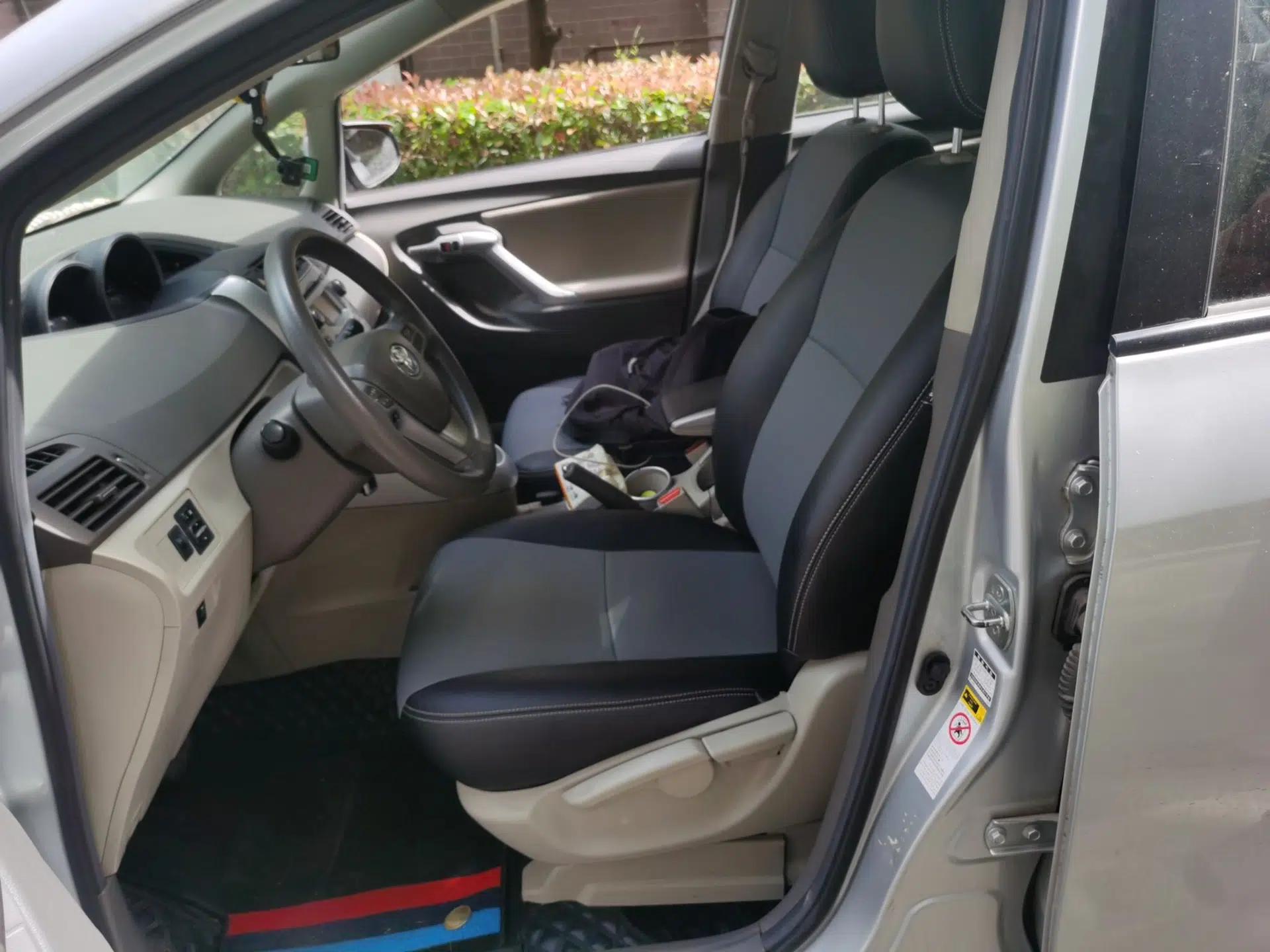 Toyota Verso 2014 Starlight 180E CVT Elite Edition — миниатюра 16