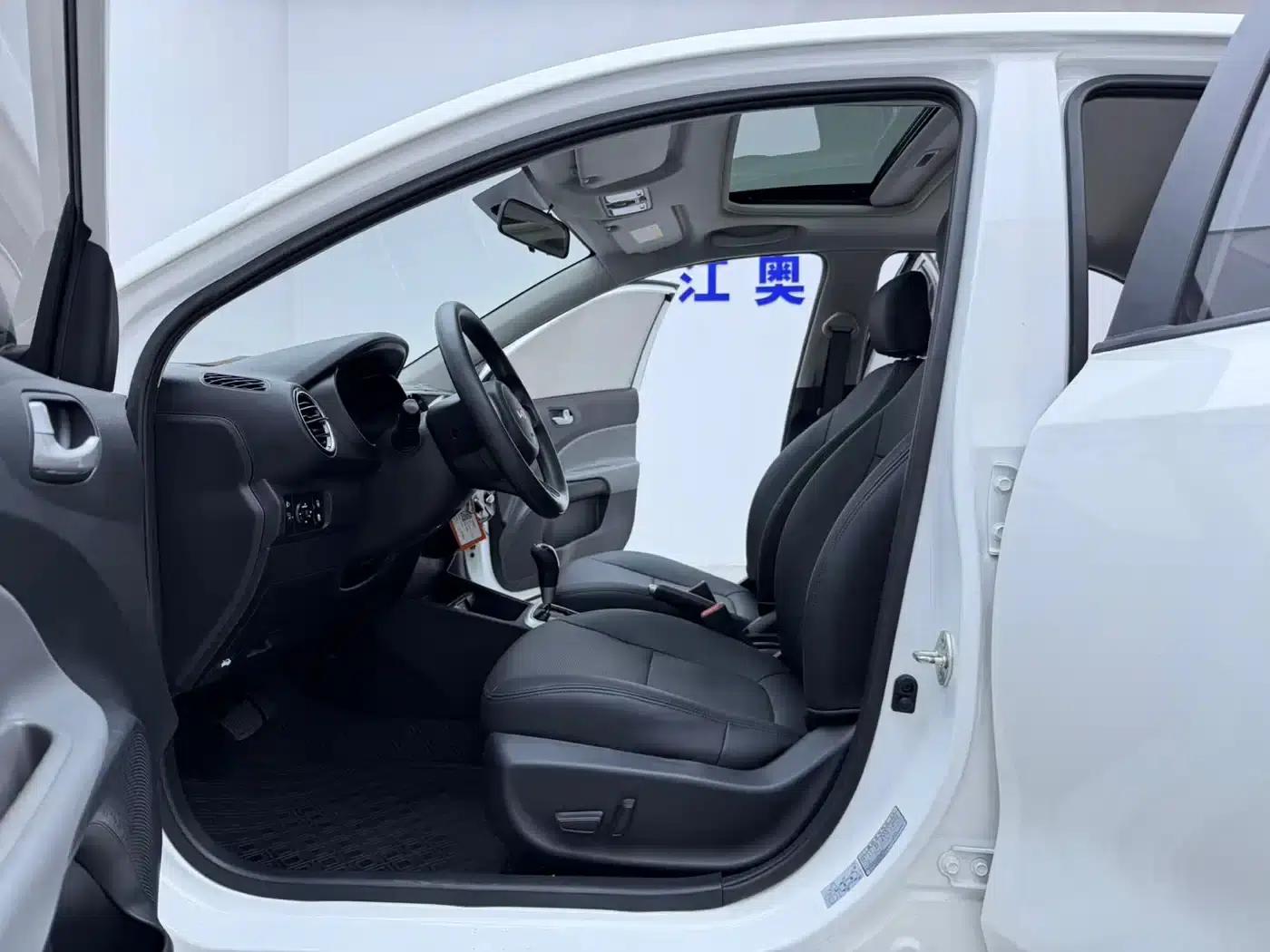 2020 Kia K2 Facelift 1.4L Automatic Comfort Sunroof Edition — миниатюра 11