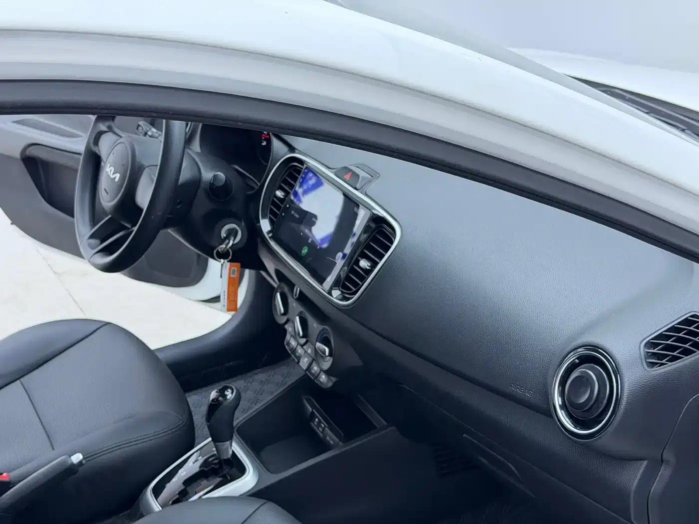 2020 Kia K2 Facelift 1.4L Automatic Comfort Sunroof Edition — миниатюра 16