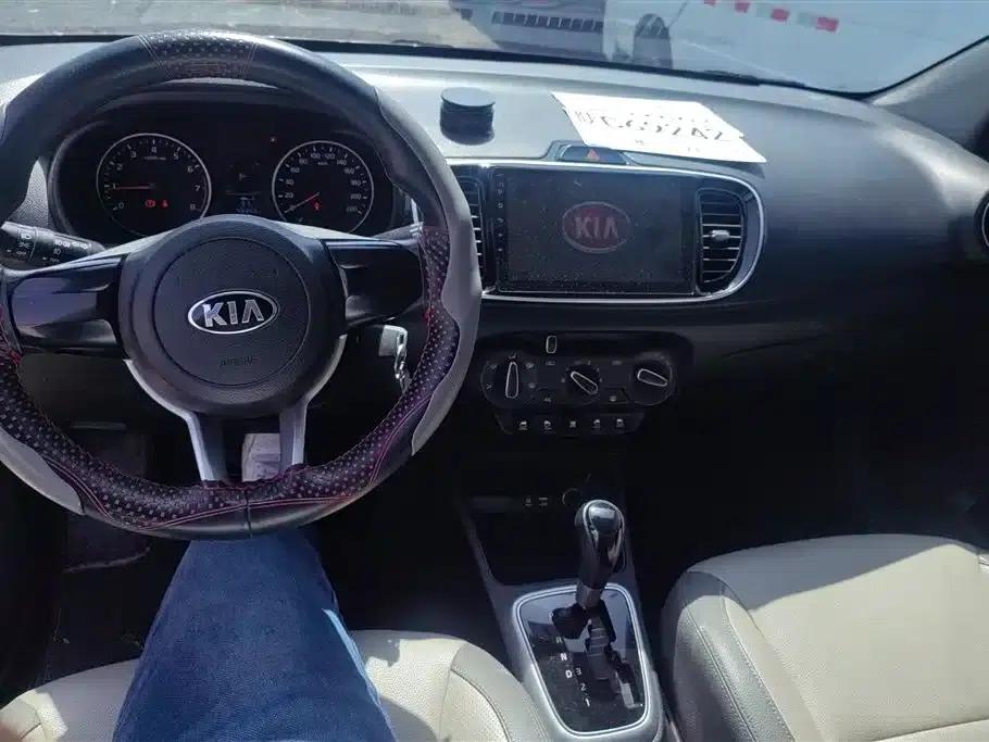 Kia K2 2017 1.4L Automatic Smart Edition Value — миниатюра 12