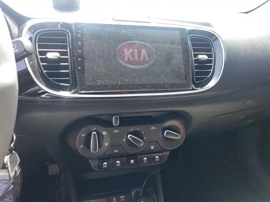 Kia K2 2017 1.4L Automatic Smart Edition Value — миниатюра 13