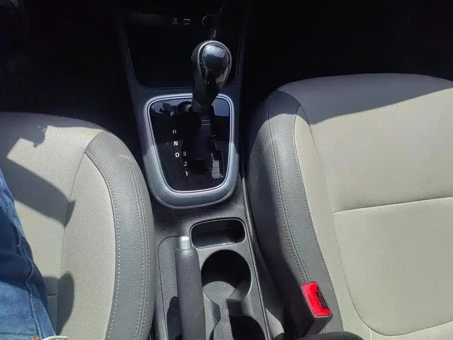 Kia K2 2017 1.4L Automatic Smart Edition Value — миниатюра 16