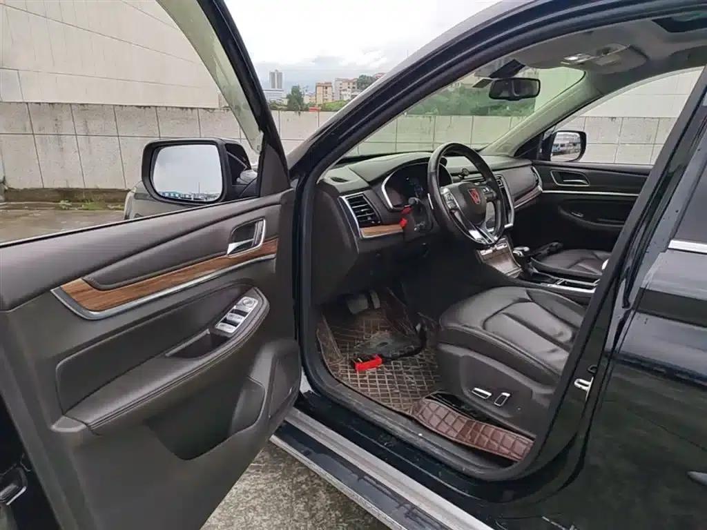 Roewe RX8 2019 30T Intelligent Internet Two-Wheel Drive Super Flagship Edition — миниатюра 16