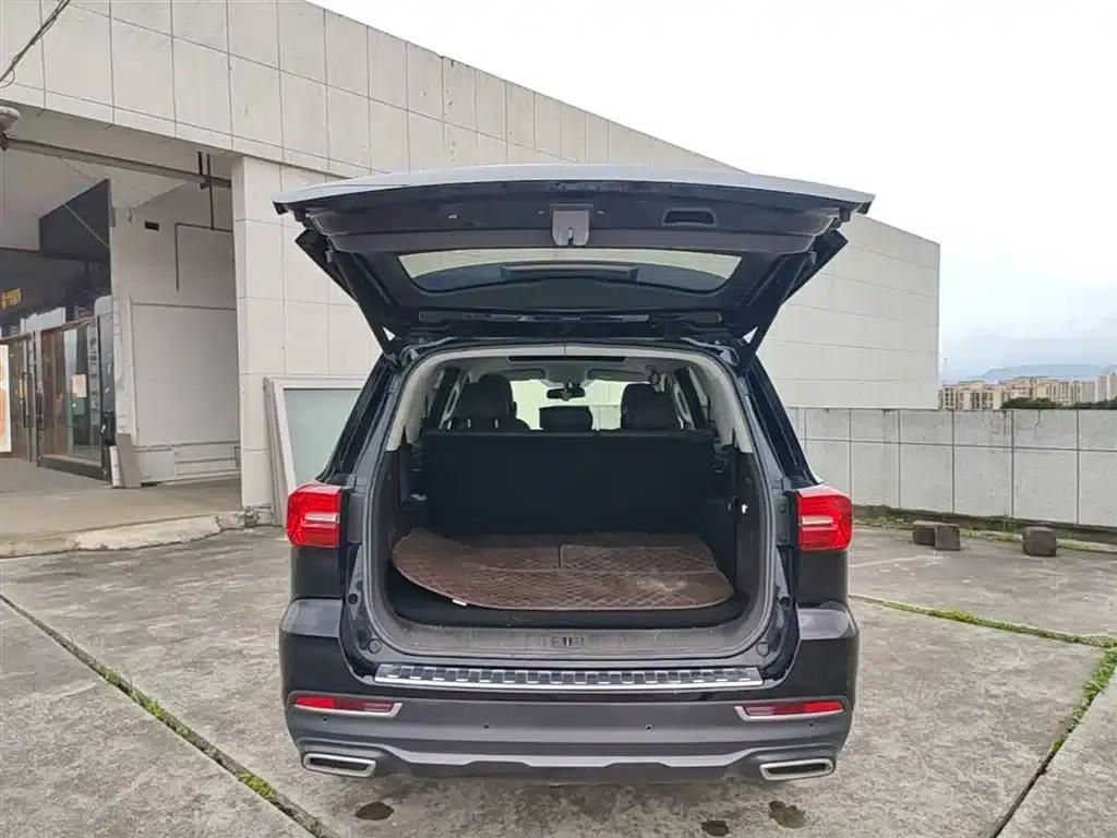 Roewe RX8 2019 30T Intelligent Internet Two-Wheel Drive Super Flagship Edition — миниатюра 19