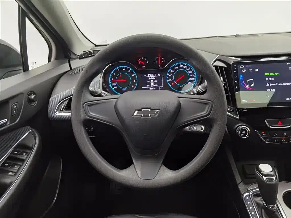 Chevrolet Cruze 2018 Redline 320 Automatic Pioneer Edition — миниатюра 11