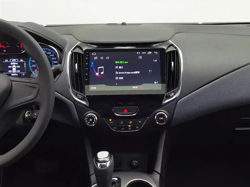 Chevrolet Cruze 2018 Redline 320 Automatic Pioneer Edition — миниатюра 12