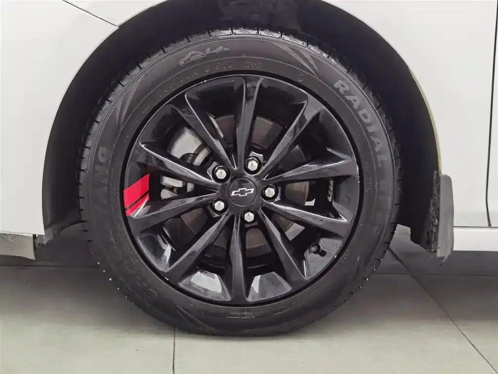 Chevrolet Cruze 2018 Redline 320 Automatic Pioneer Edition — миниатюра 17
