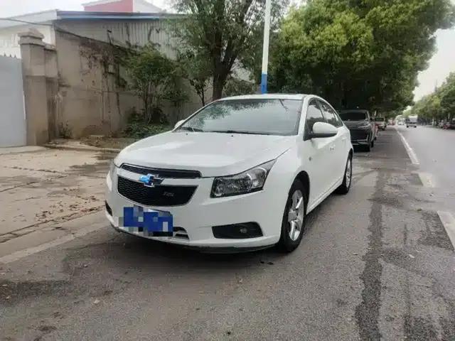 Chevrolet Cruze 2013 1.8L SE AT