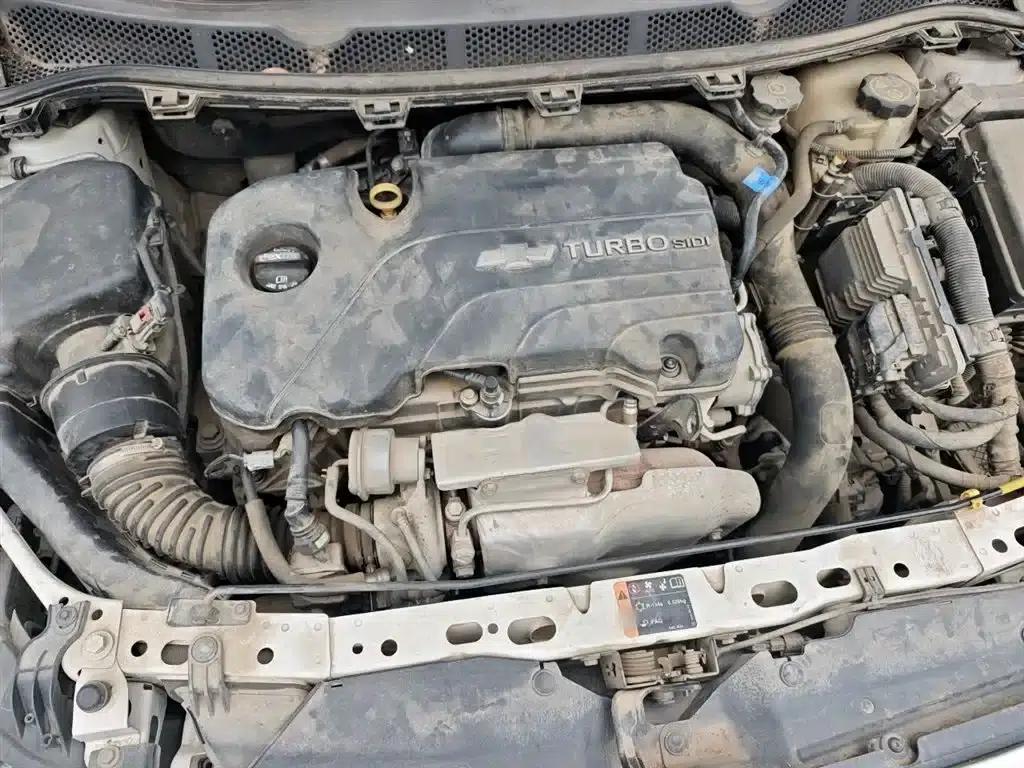 Chevrolet Cruze 2016 1.4T DCG Luxury Edition — миниатюра 11
