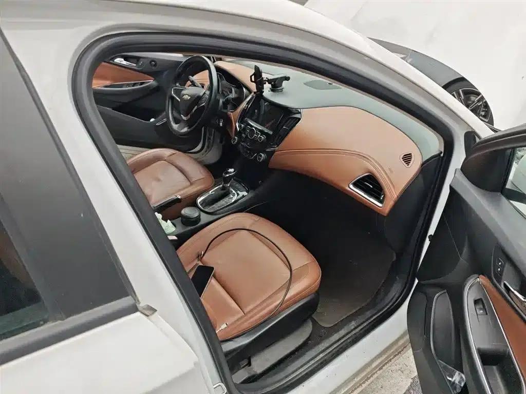 Chevrolet Cruze 2016 1.4T DCG Luxury Edition — миниатюра 20