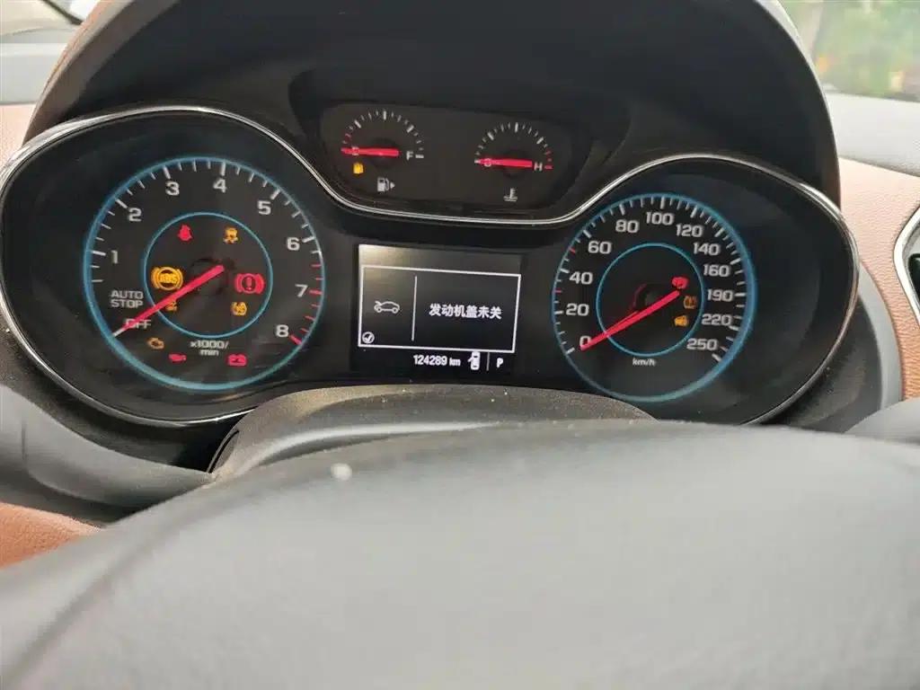 Chevrolet Cruze 2016 1.4T DCG Luxury Edition — миниатюра 5