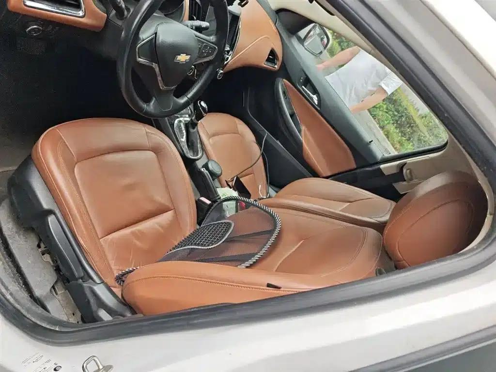 Chevrolet Cruze 2016 1.4T DCG Luxury Edition — миниатюра 8