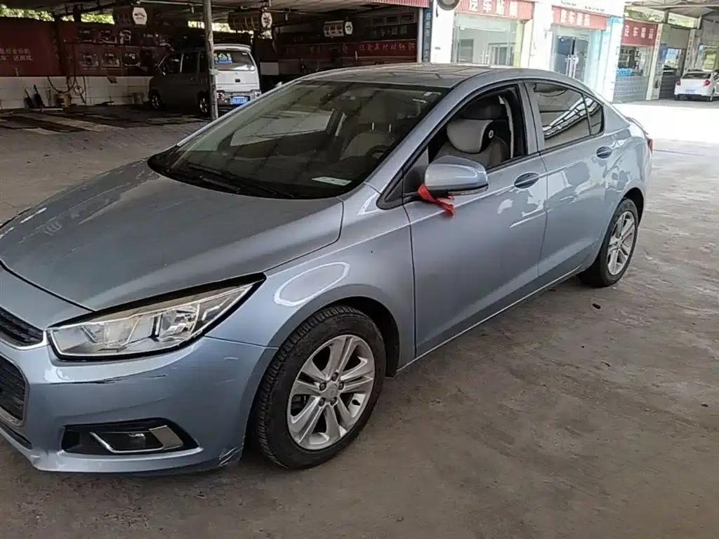 Chevrolet Cruze 2015 1.5L Automatic Luxury Edition — миниатюра 2