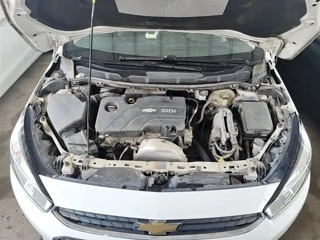 Chevrolet Cruze 2016 1.5L Automatic Luxury Edition — миниатюра 20
