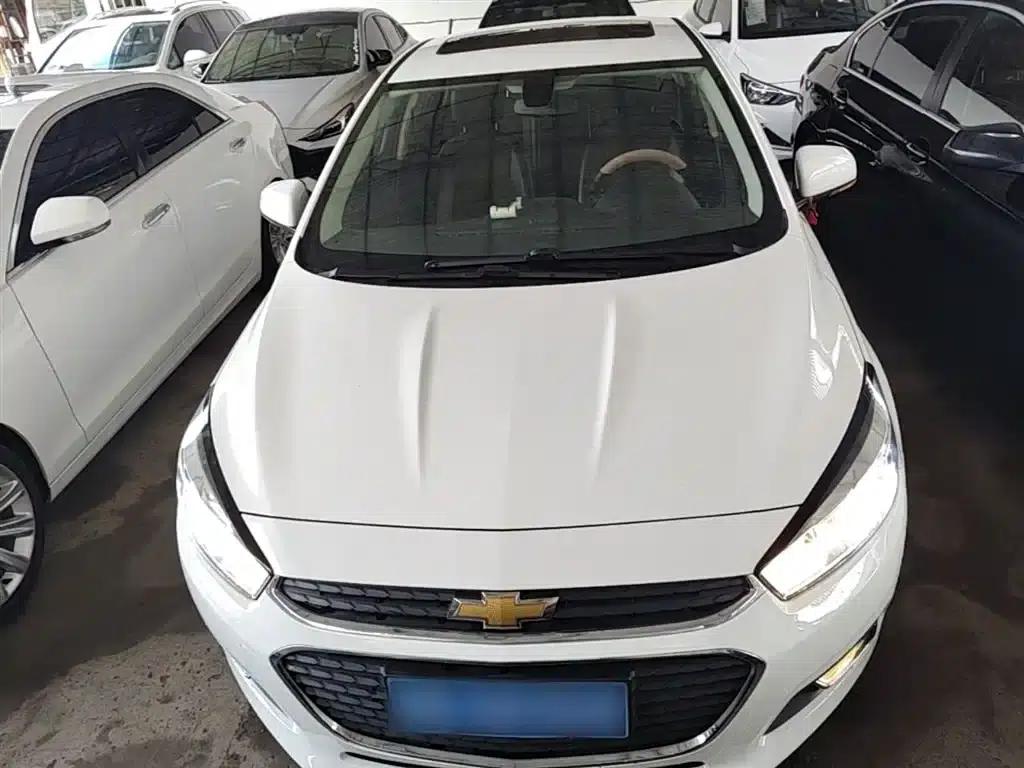 Chevrolet Cruze 2016 1.5L Automatic Luxury Edition — миниатюра 3