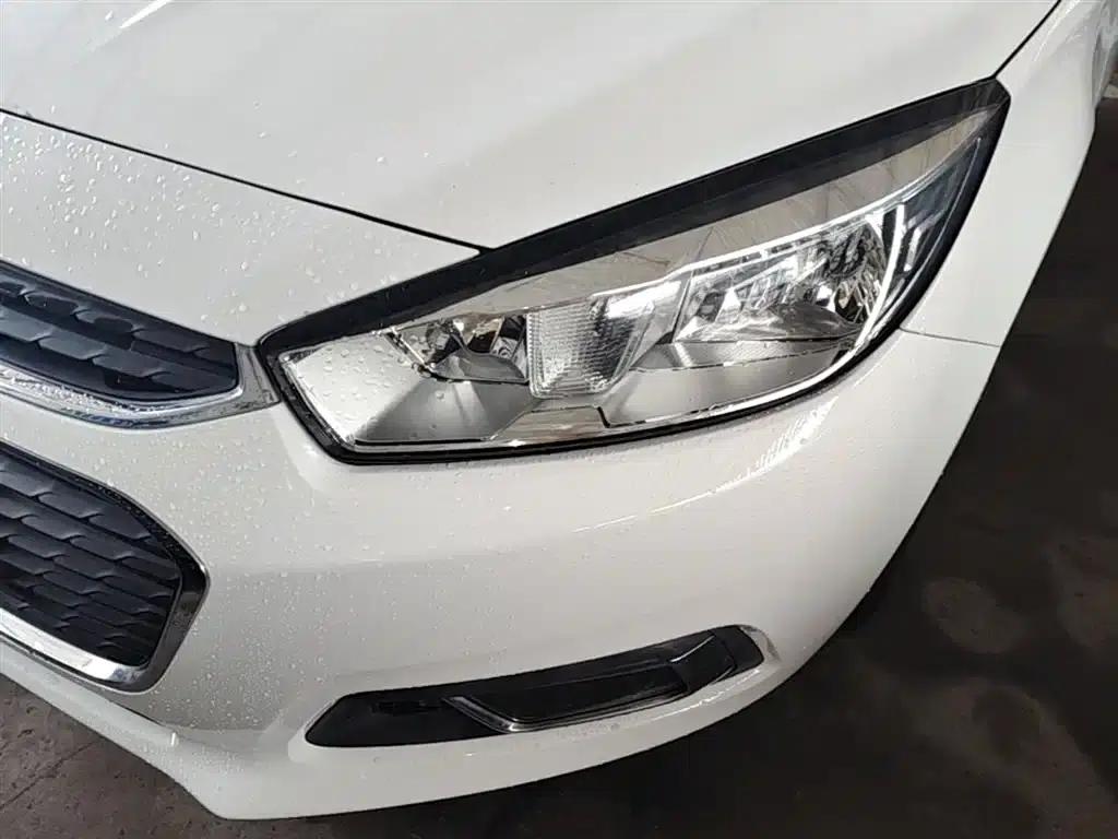 Chevrolet Cruze 2016 1.5L Automatic Luxury Edition — миниатюра 24