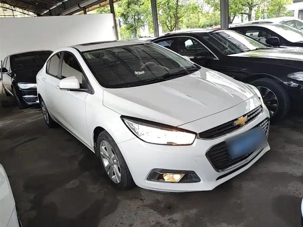 Chevrolet Cruze 2016 1.5L Automatic Luxury Edition — миниатюра 4
