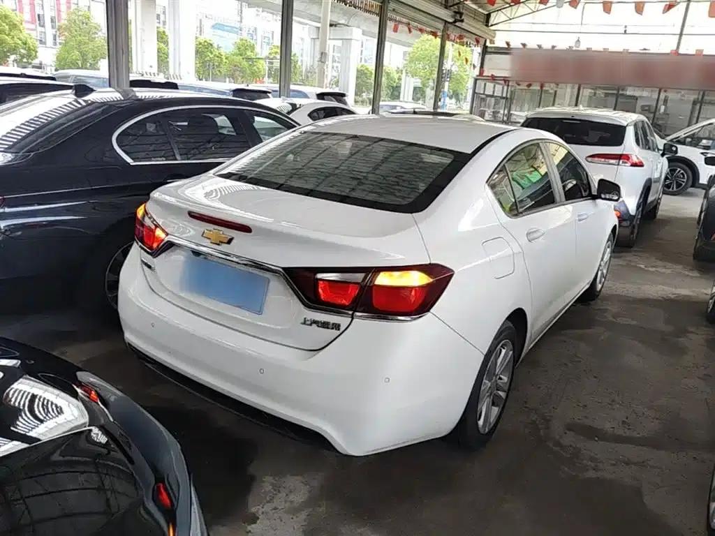 Chevrolet Cruze 2016 1.5L Automatic Luxury Edition — миниатюра 7