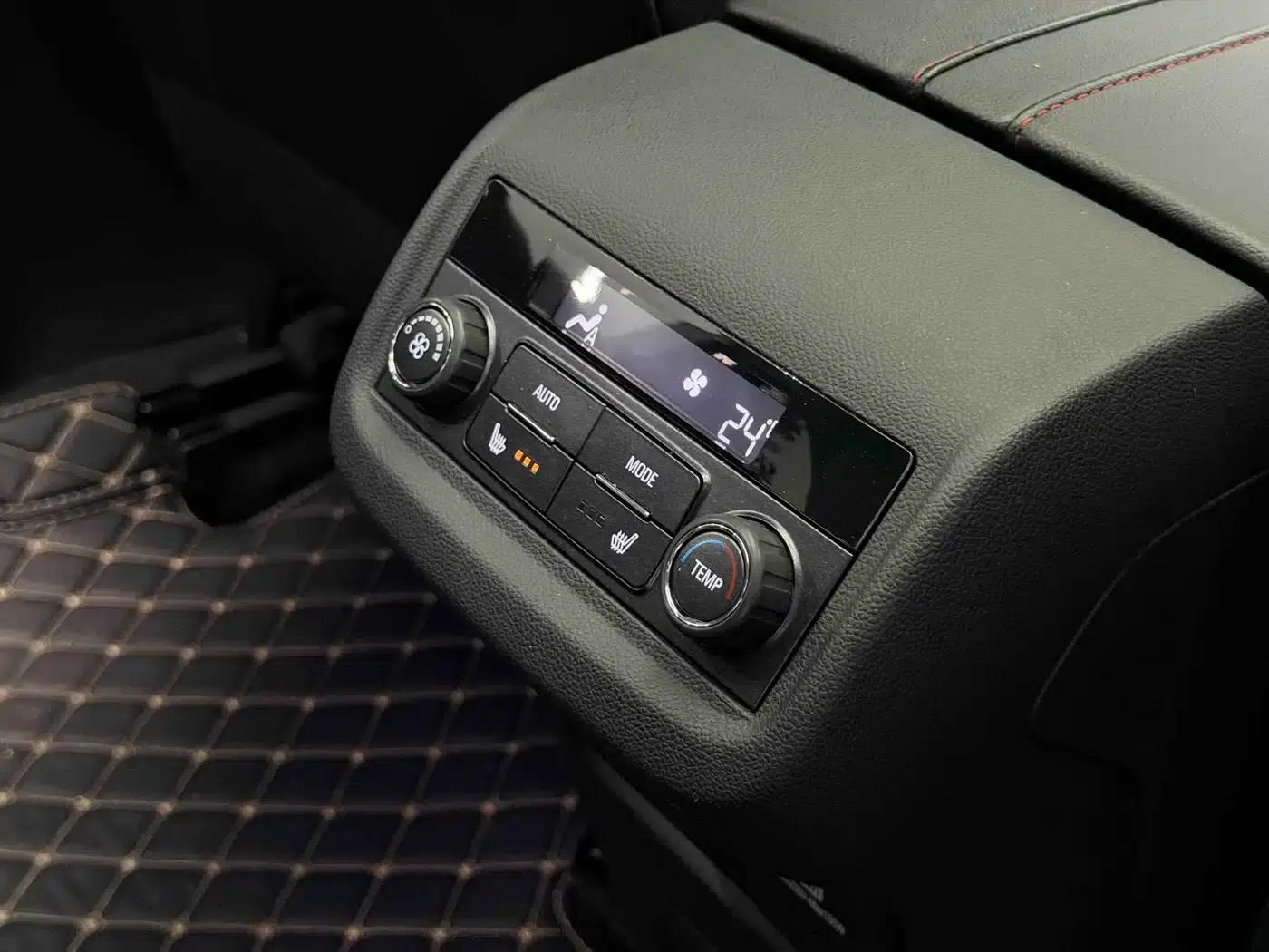 2023 Chevrolet Blazer Mild Hybrid 650T RS Twin-Clutch AWD — миниатюра 15