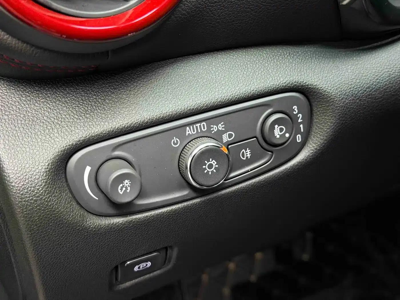 2023 Chevrolet Blazer Mild Hybrid 650T RS Twin-Clutch AWD — миниатюра 17