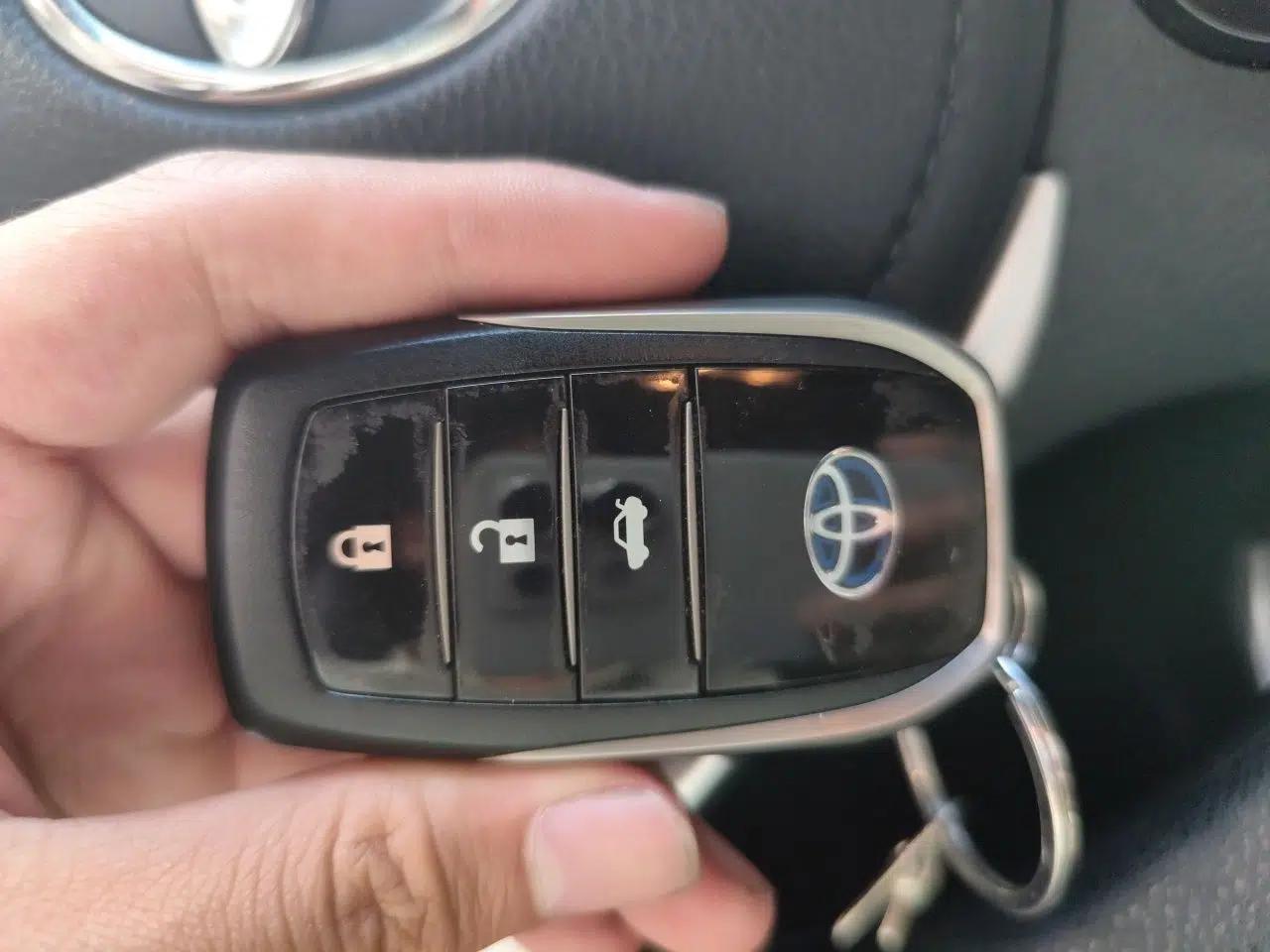Toyota Levin Hybrid E+ 2019 1.8L PH GS E-CVT Elite Edition — миниатюра 9
