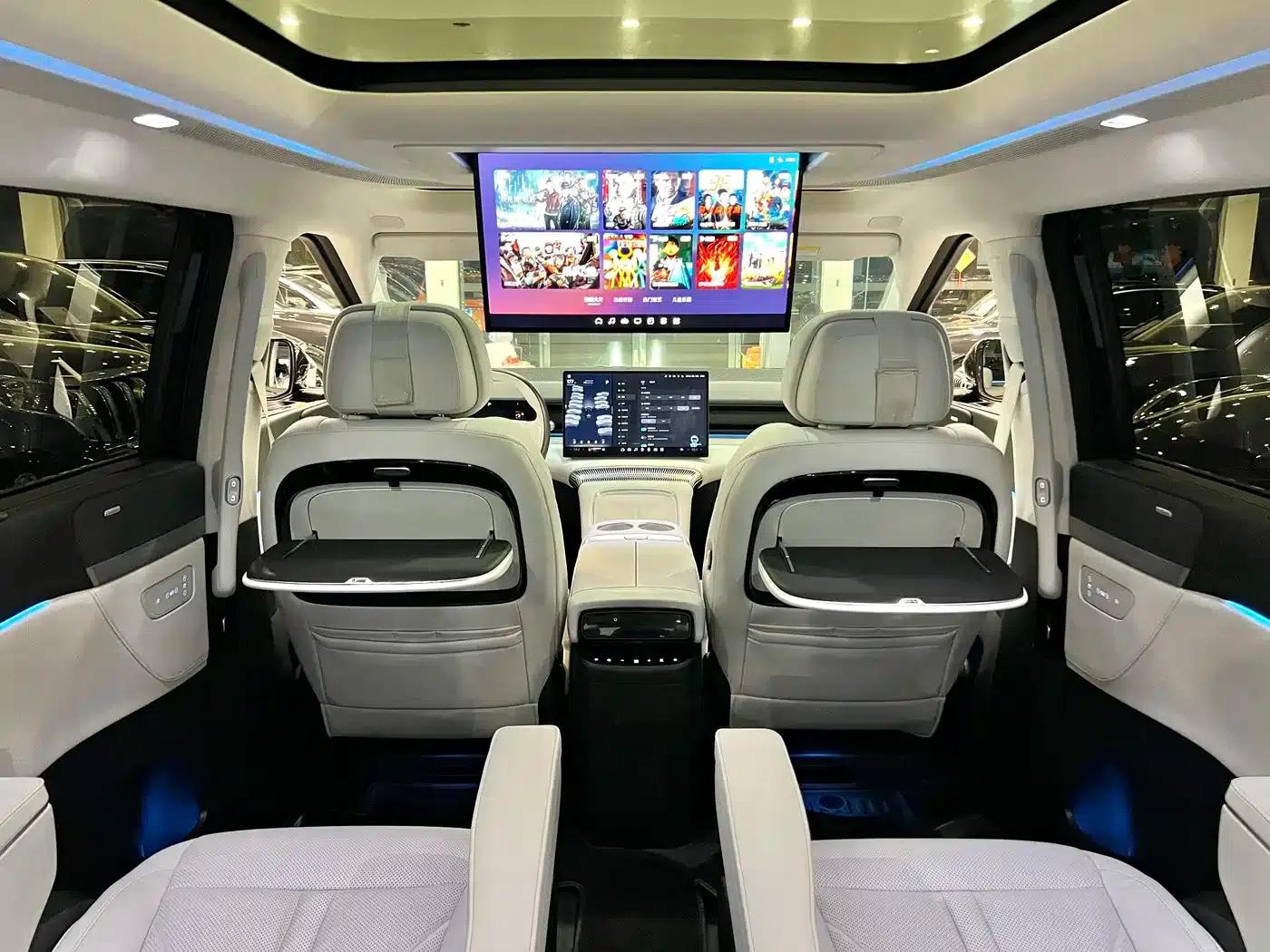XPeng X9 2024 Model: 702kWh Ultra-Long Range (Max) — миниатюра 12