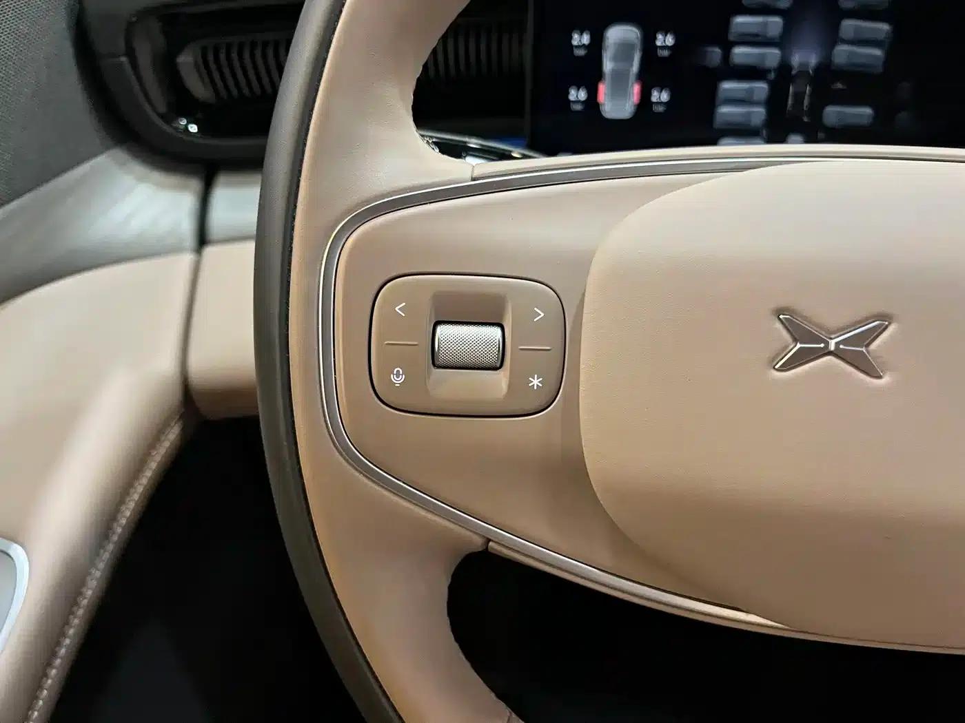 XPeng X9 2025 Pure Electric Model with a Maximum Range of 740km — миниатюра 17