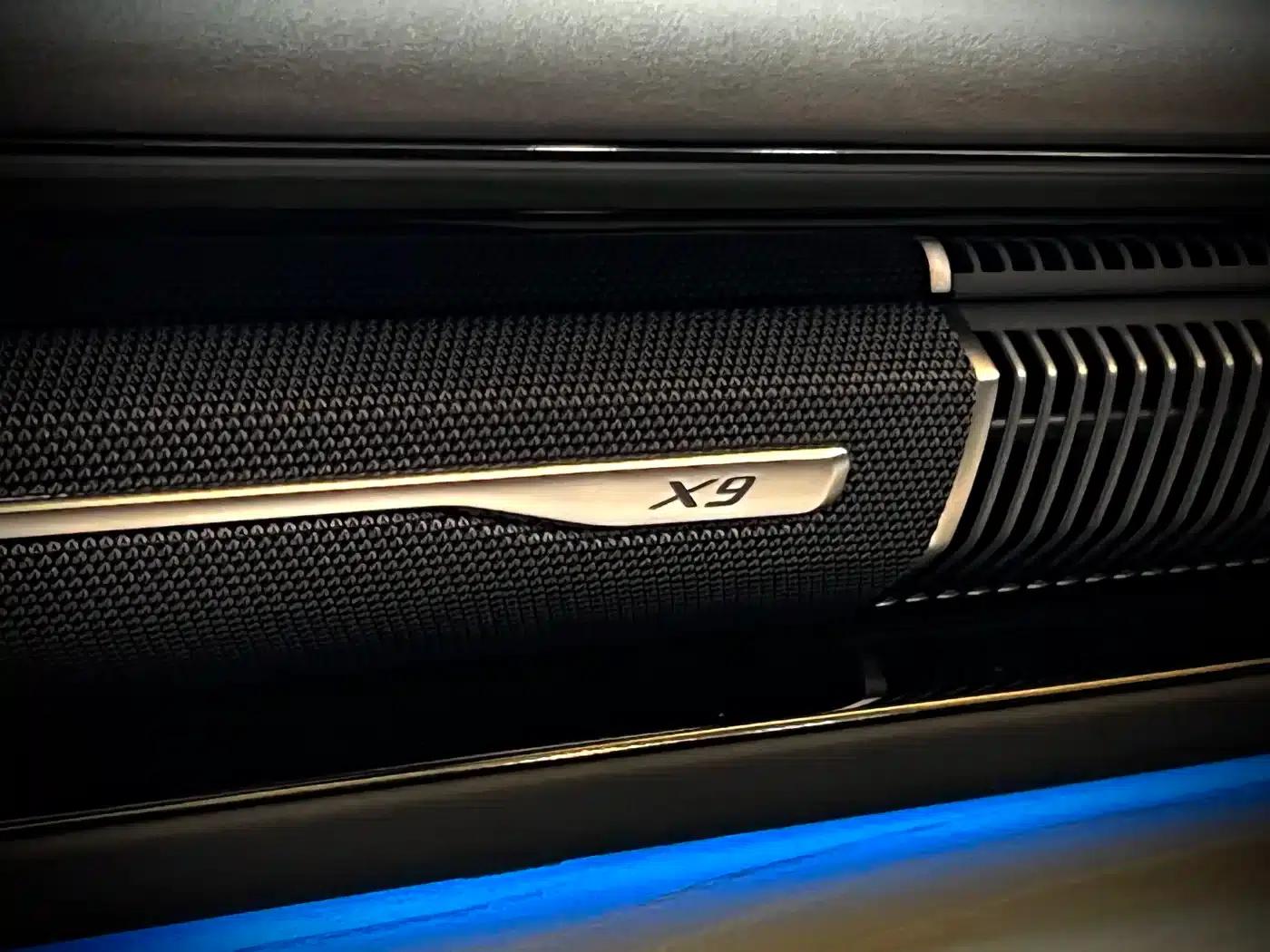 XPeng X9 2025 Pure Electric Model with a Maximum Range of 740km — миниатюра 22