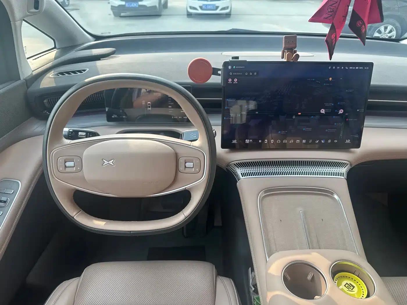 XPeng X9 2025 Pure Electric Model with a Maximum Range of 740km — миниатюра 5