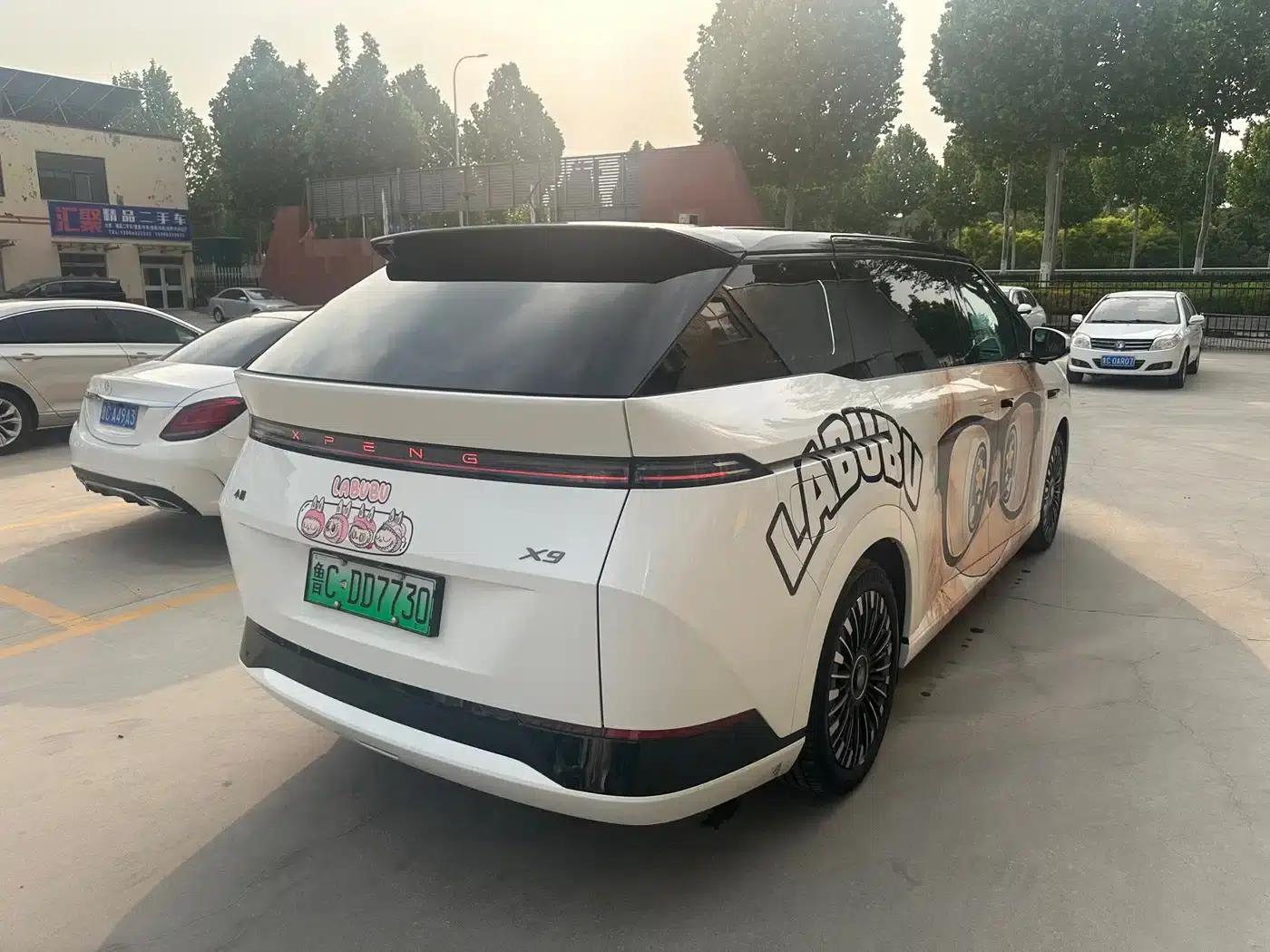 XPeng X9 2025 Pure Electric Model with a Maximum Range of 740km — миниатюра 7