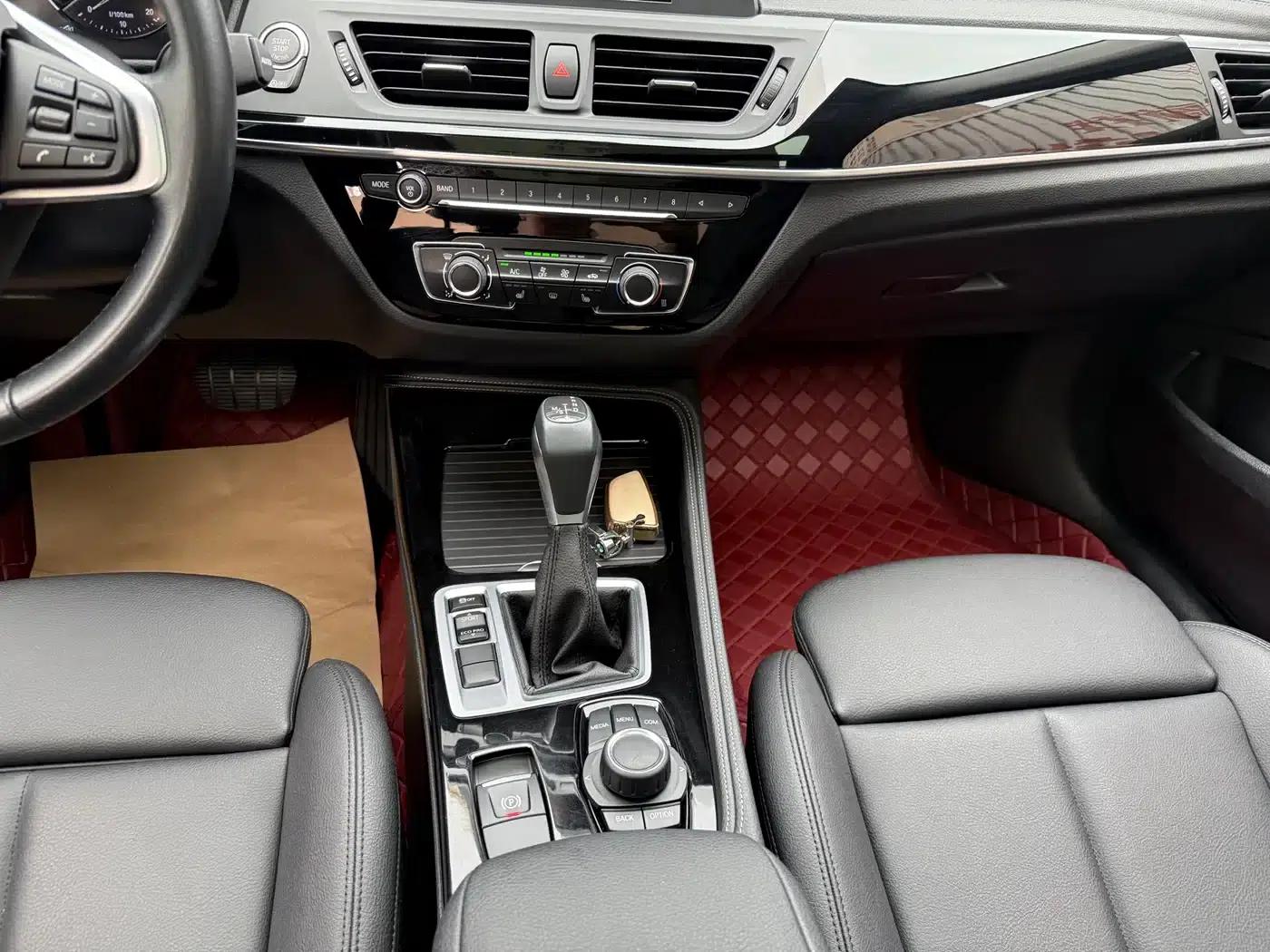 2018 BMW 1 Series Facelift 118i Sport — миниатюра 17