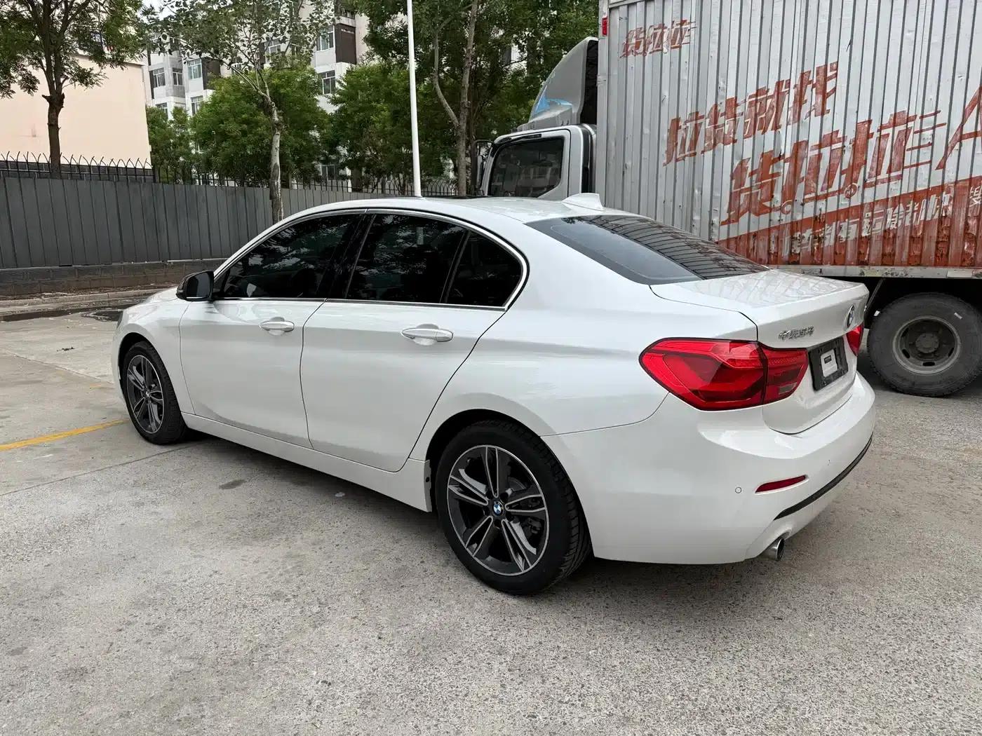 2018 BMW 1 Series Facelift 118i Sport — миниатюра 6