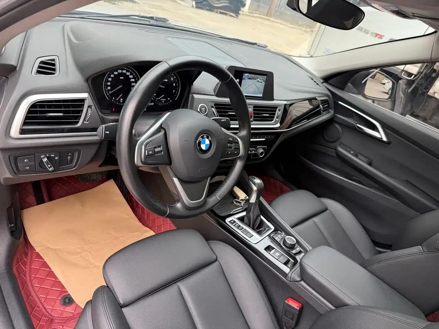 2018 BMW 1 Series Facelift 118i Sport — миниатюра 10