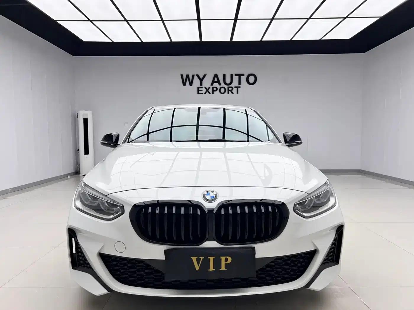 2021 BMW 1 Series 120i M Sport Shadow Edition — миниатюра 2